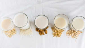 Mostrar produtos na categoria Iogurtes e Bebidas Vegetais Imagem para a categoria Iogurtes e Bebidas Vegetais